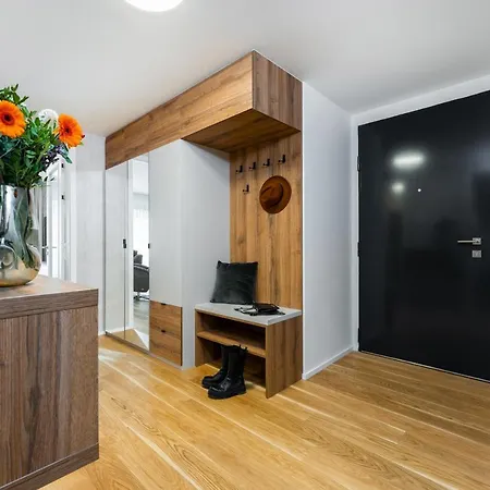 I313 Molo Lipno With Private Wellness