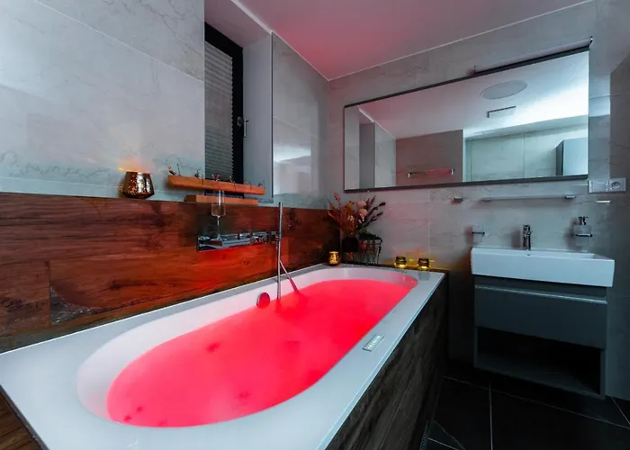 I313 Molo Lipno With Private Wellness * 리프노나드비타보브